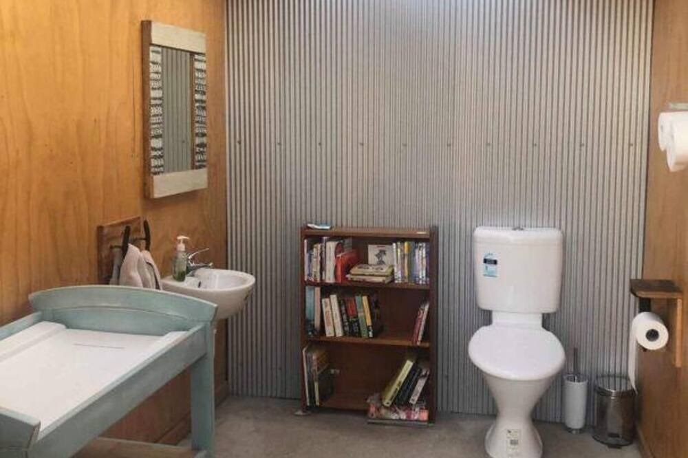 Photo of Bathroom in Tiparra