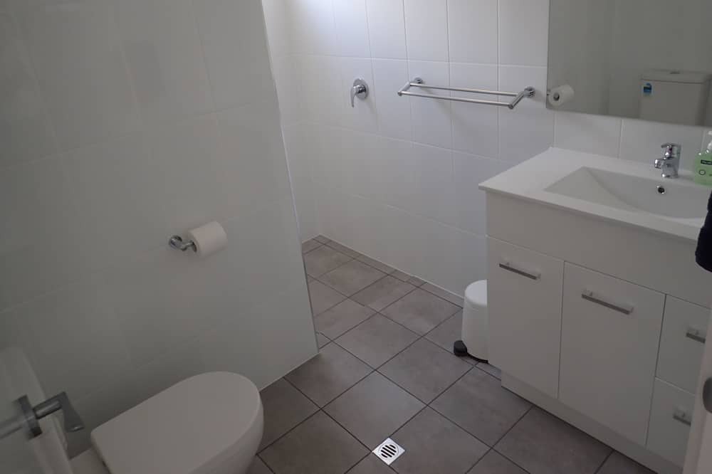 Photo of Bathroom in Greenways Landing