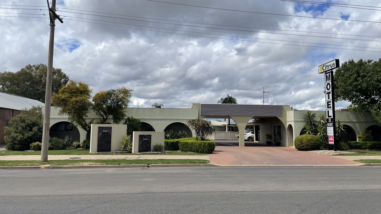 Photo of Outdoor in Griffith