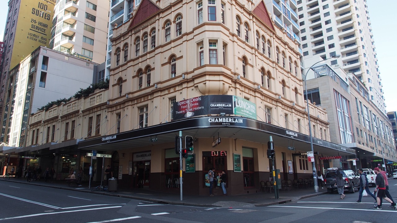 Photo of Outdoor in Haymarket