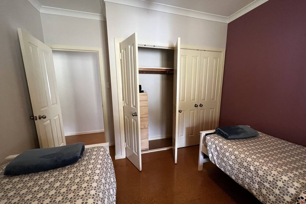 Photo of Bedroom in Preston Beach