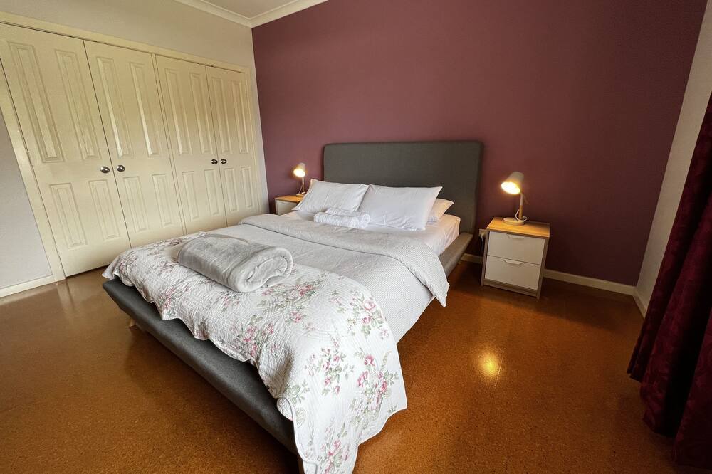 Photo of Bedroom in Preston Beach