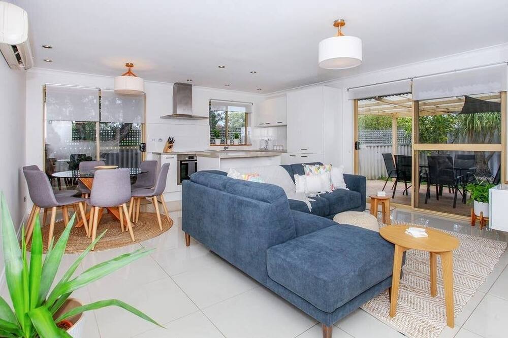 Photo of Livingroom in Scarborough
