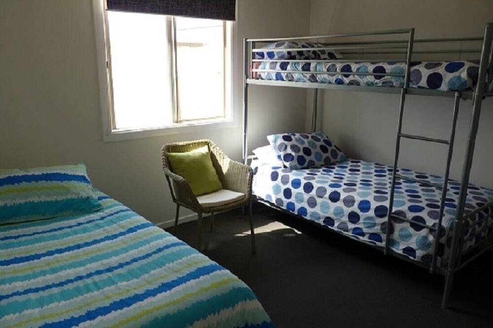 Photo of Bedroom in Moonta Bay