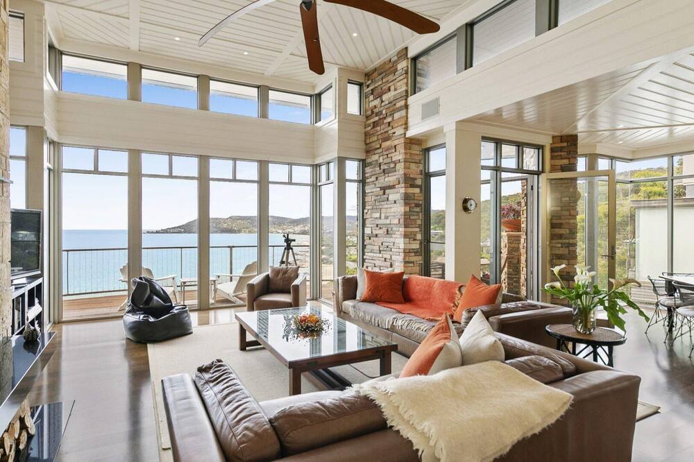Photo of Others in Lorne