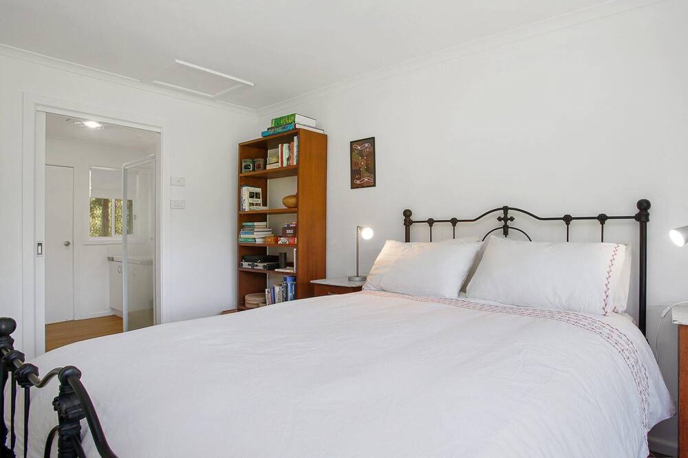 Photo of Bedroom in Apollo Bay