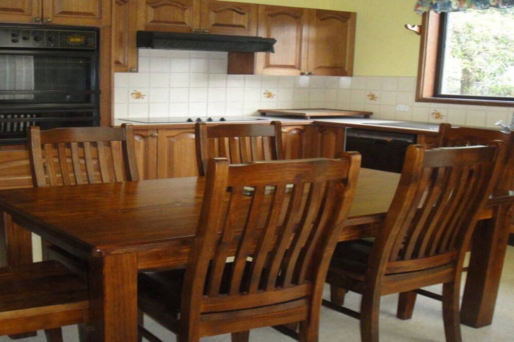 Photo of Kitchen in Hawks Nest