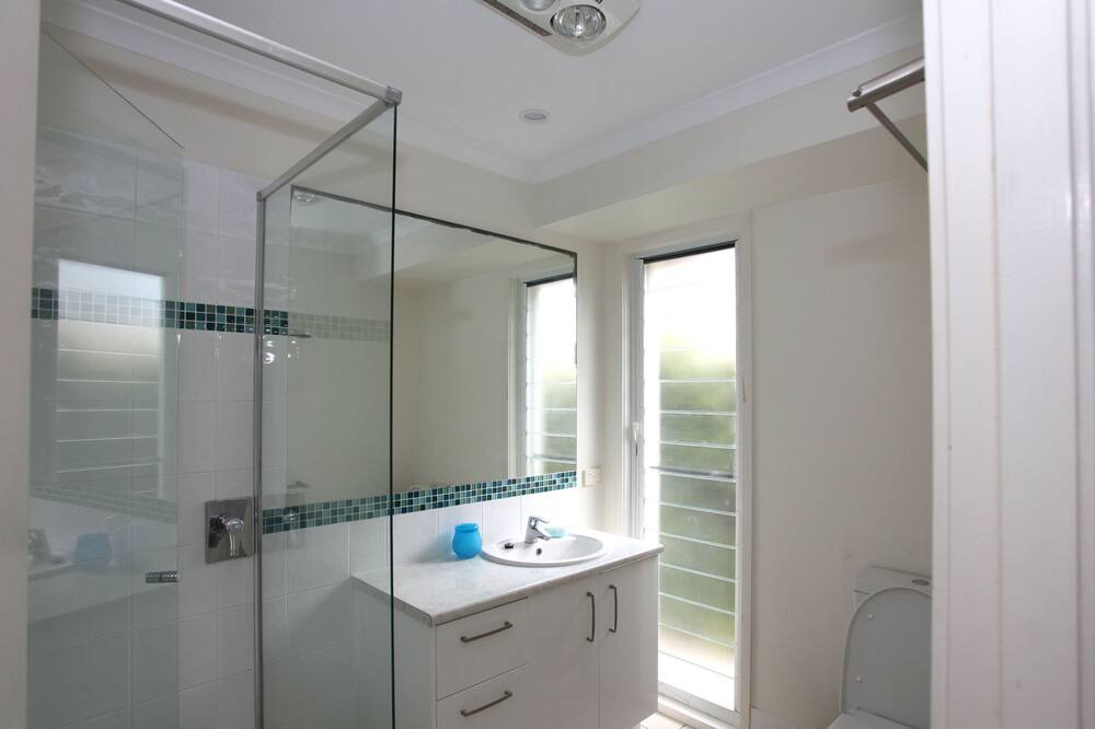 Photo of Bathroom in Dicky Beach