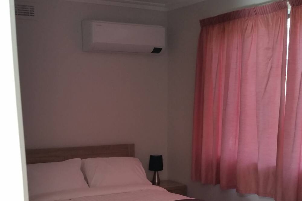 Photo of Bedroom in Riverside