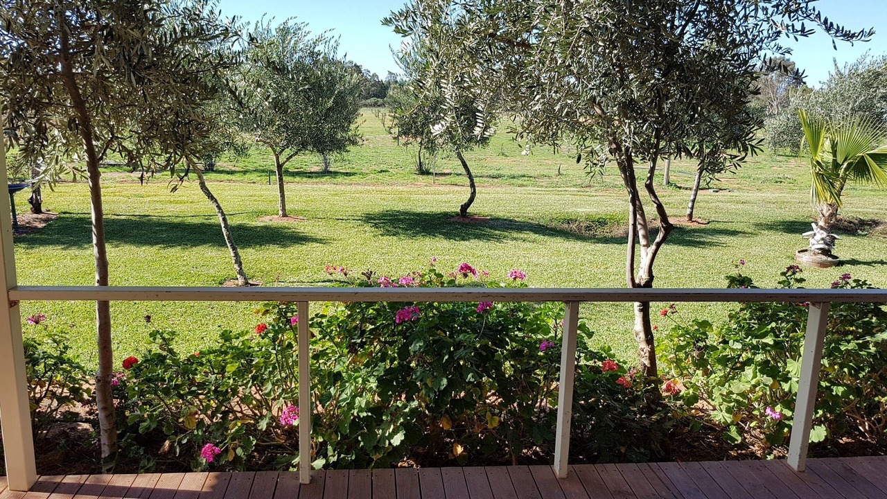 Photo of Outdoor in Yathroo