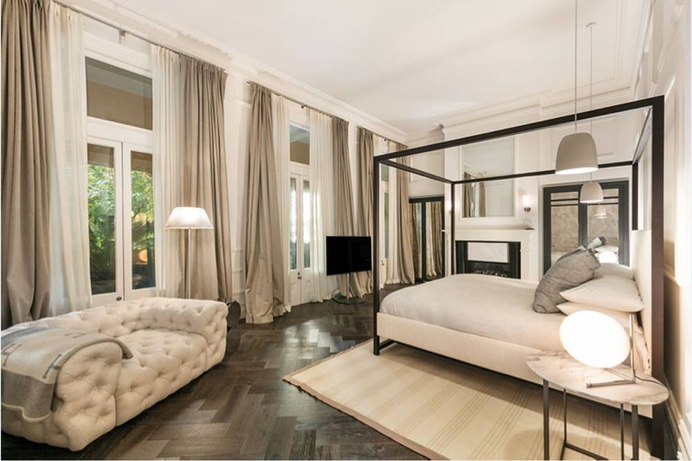 Photo of Bedroom in St Kilda West
