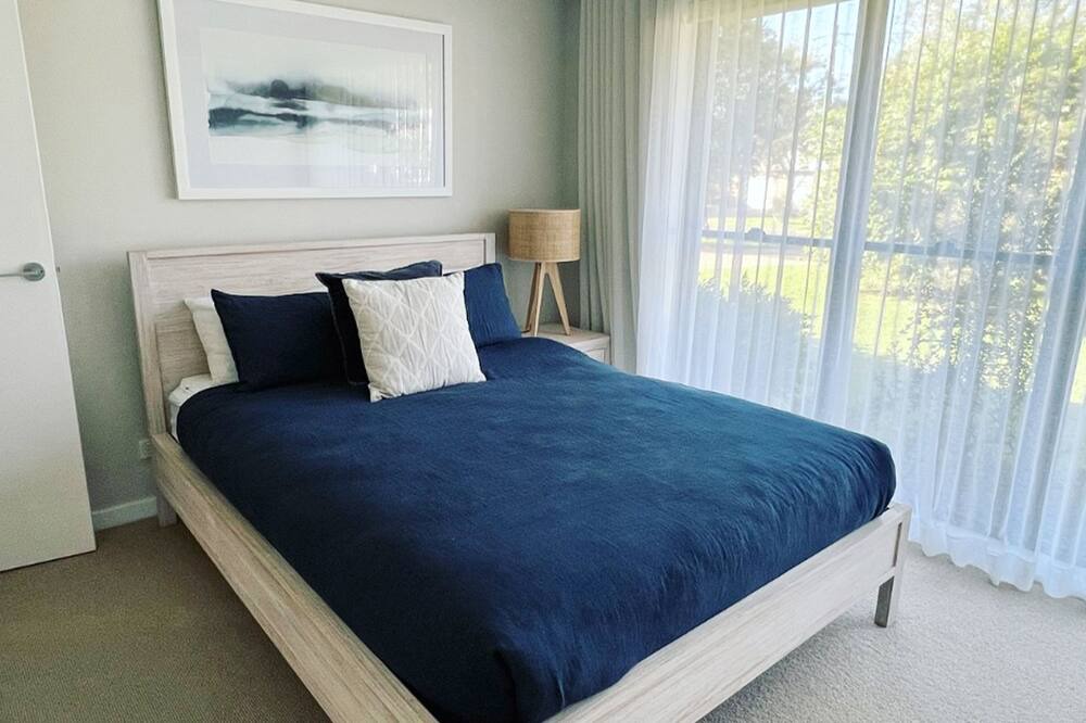 Photo of Bedroom in Salamander Bay