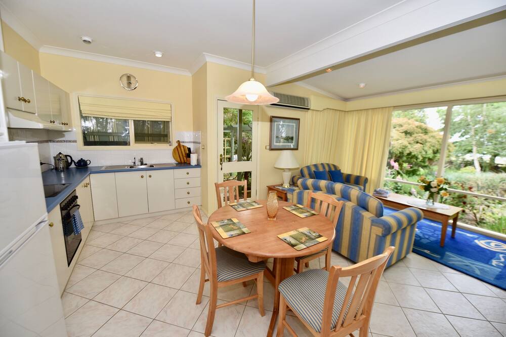Photo of Kitchen in Cuttlefish Bay