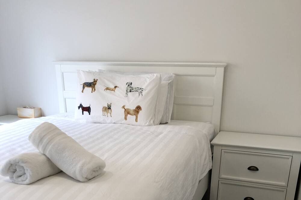 Photo of Bedroom in Point Cook