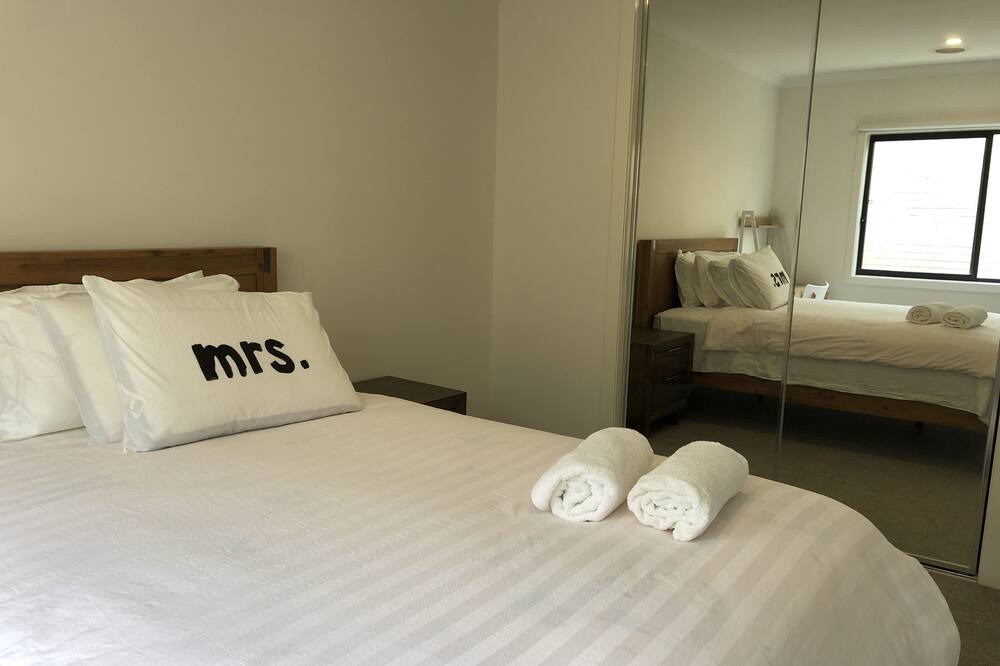 Photo of Bedroom in Point Cook