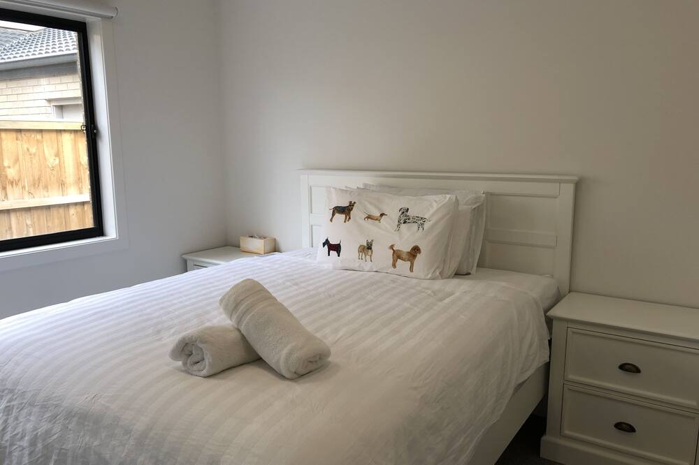 Photo of Bedroom in Point Cook