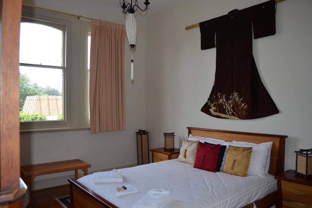 Photo of Bedroom in Deloraine