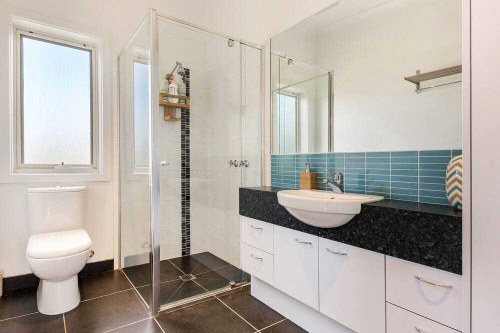 Photo of Bathroom in Ocean Grove