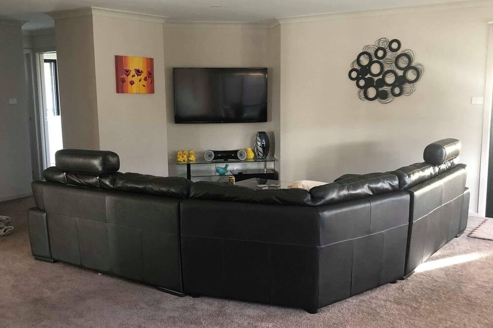 Photo of Livingroom in Wynyard