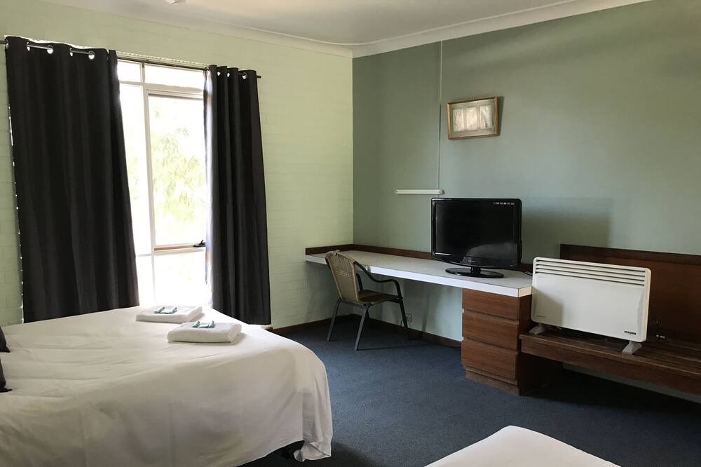 Photo of Bedroom in Walpole