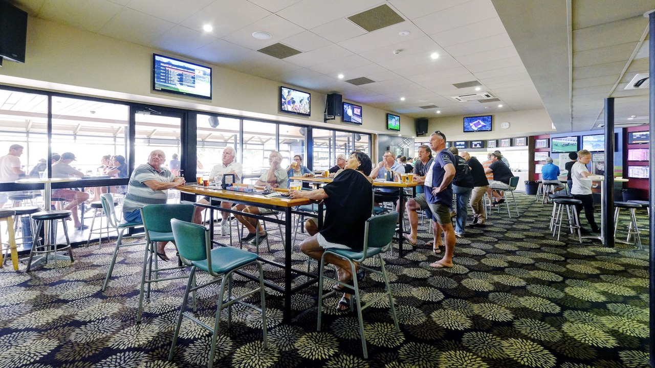Photo of Others in Forster