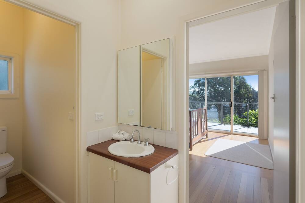 Photo of Bathroom in Pambula Beach