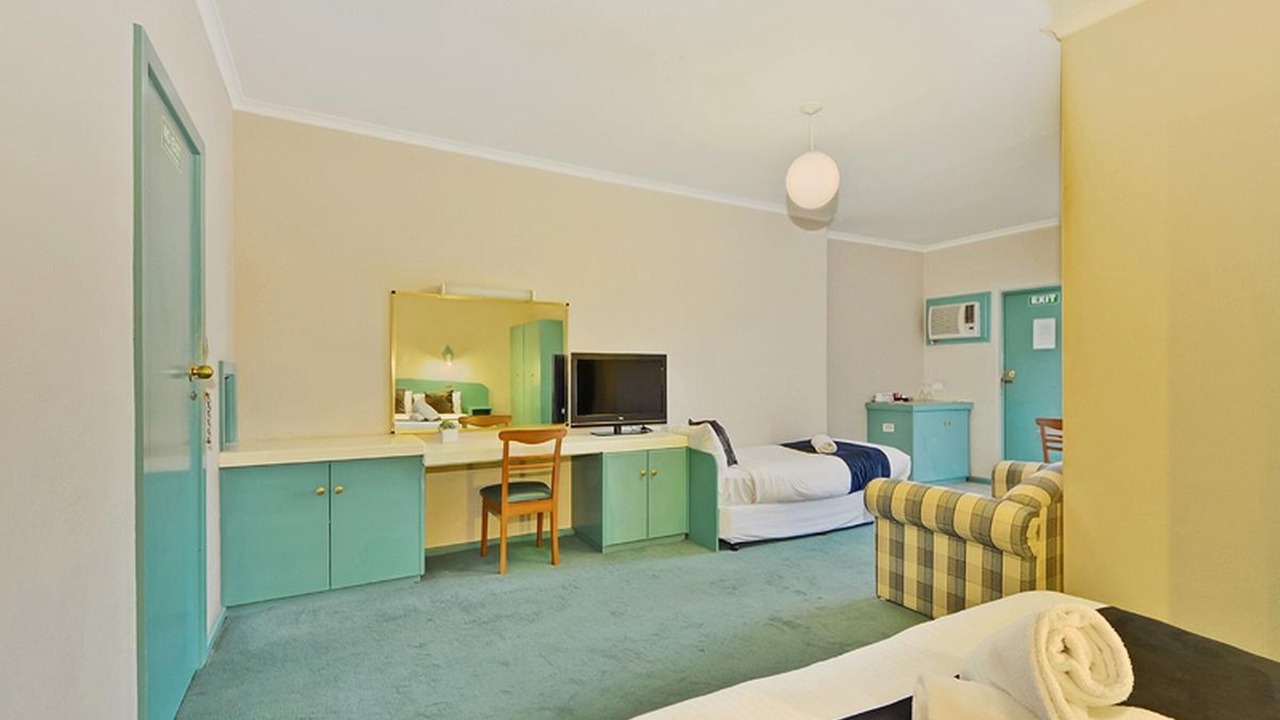 Photo of Bedroom in Suttontown