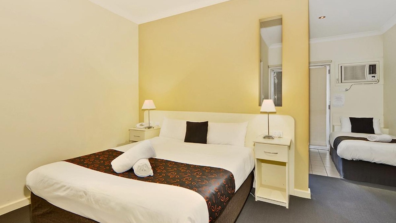 Photo of Bedroom in Suttontown