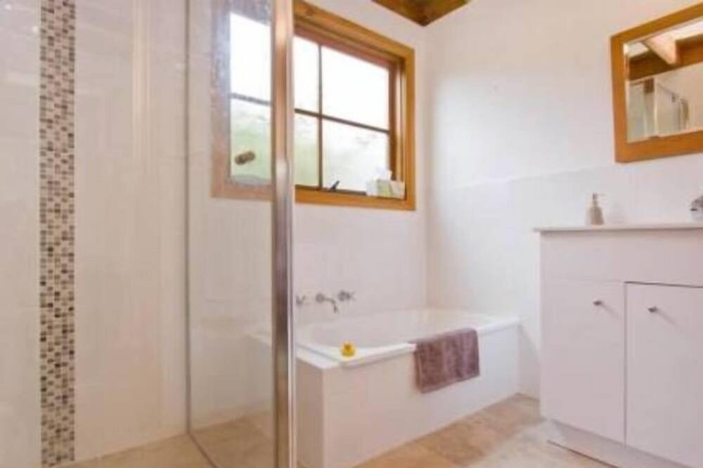 Photo of Bathroom in Blairgowrie