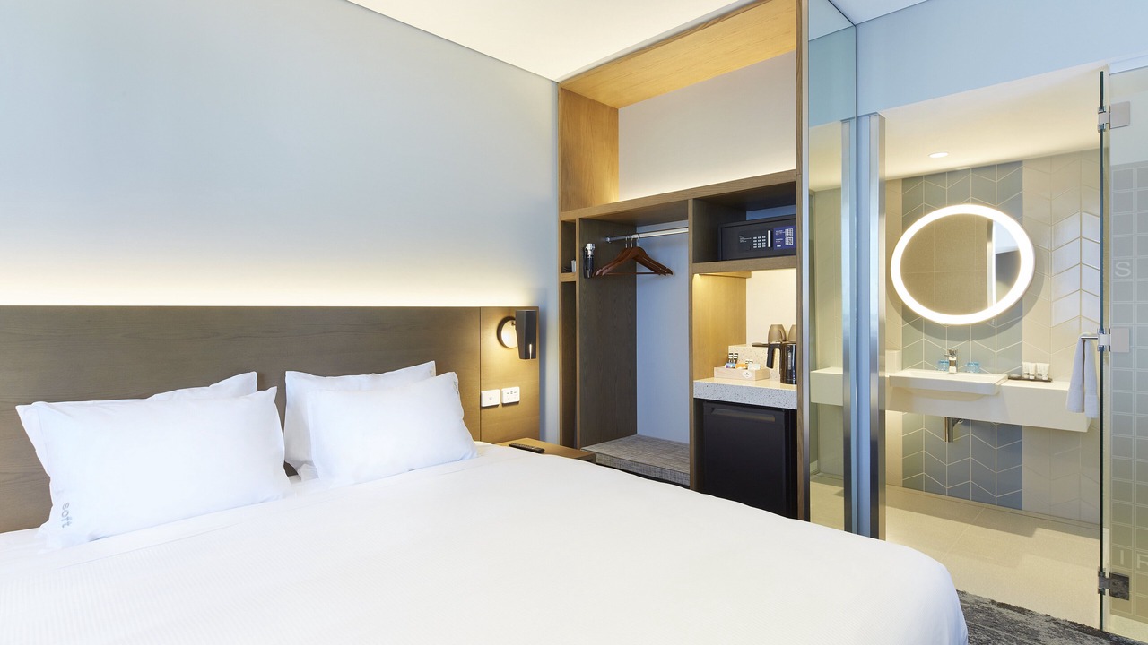 Photo of Bedroom in Mascot