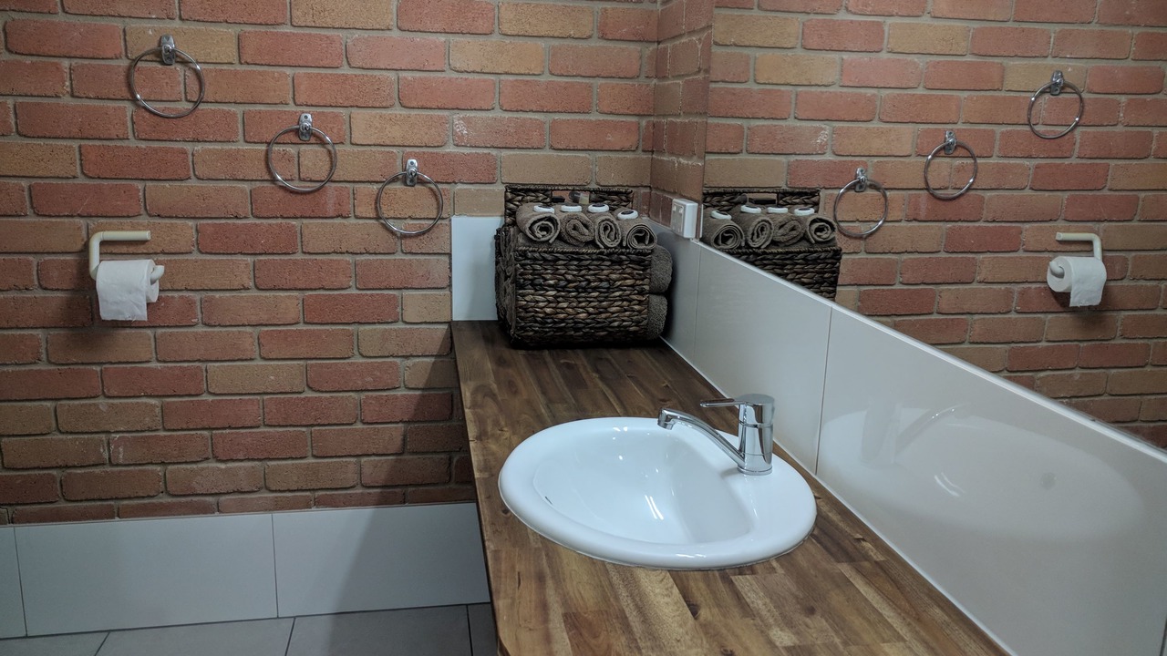 Photo of Bathroom in Kaniva