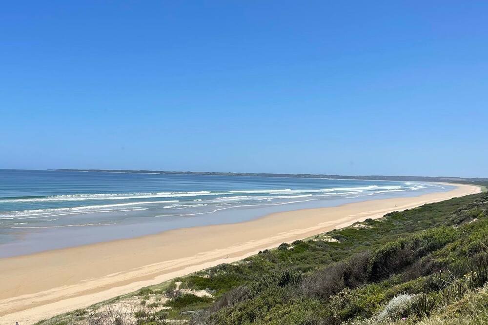 Photo of Others in Venus Bay