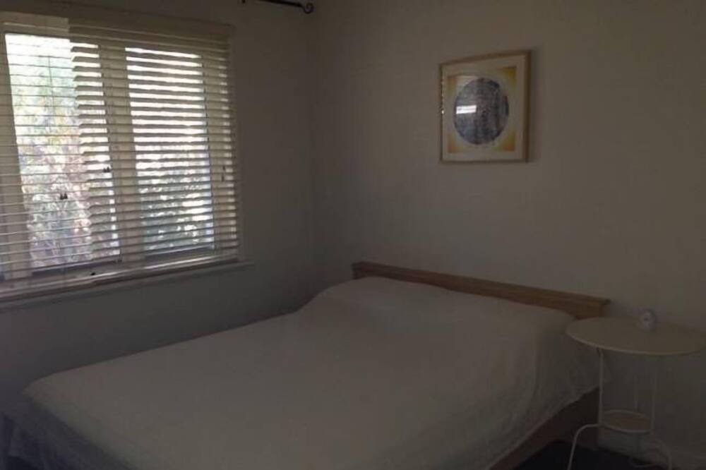 Photo of Bedroom in South Fremantle