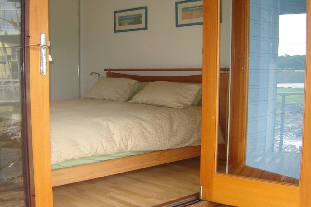 Photo of Bedroom in Normanville