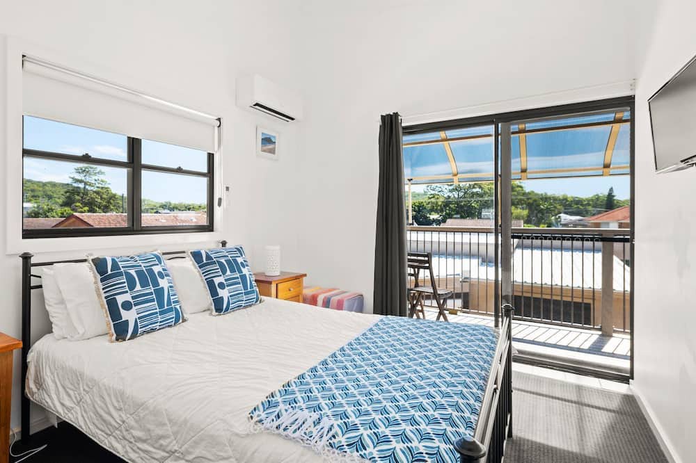 Photo of Bedroom in Shoal Bay