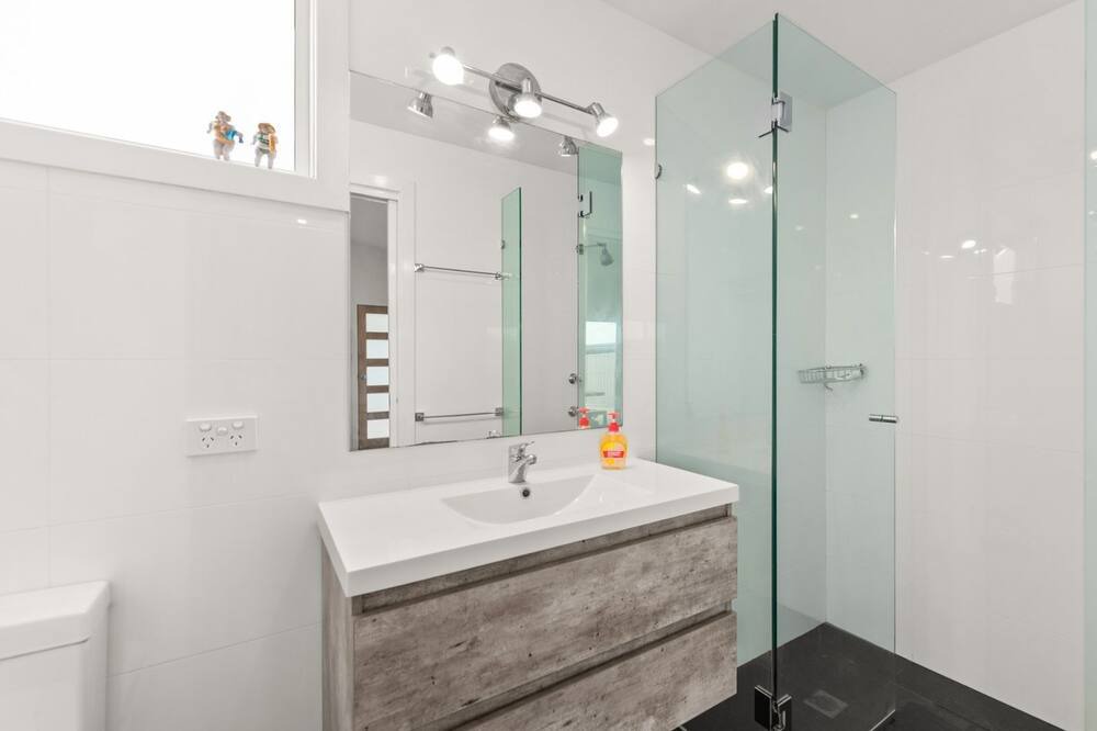 Photo of Bathroom in Shoal Bay
