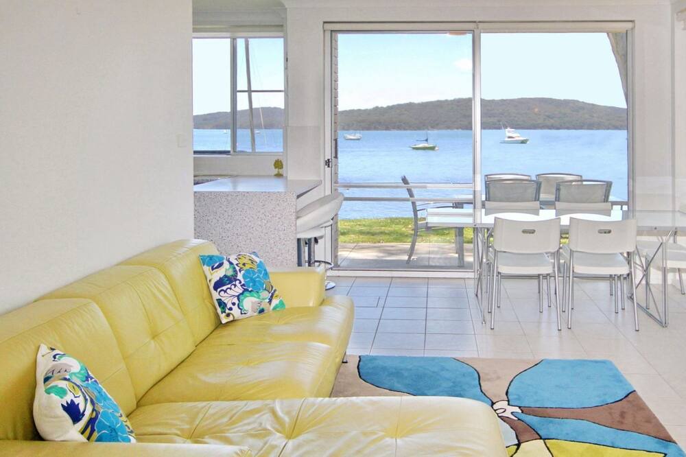 Photo of Livingroom in Soldiers Point
