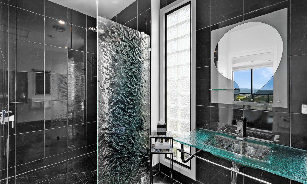Photo of Bathroom in Stanley