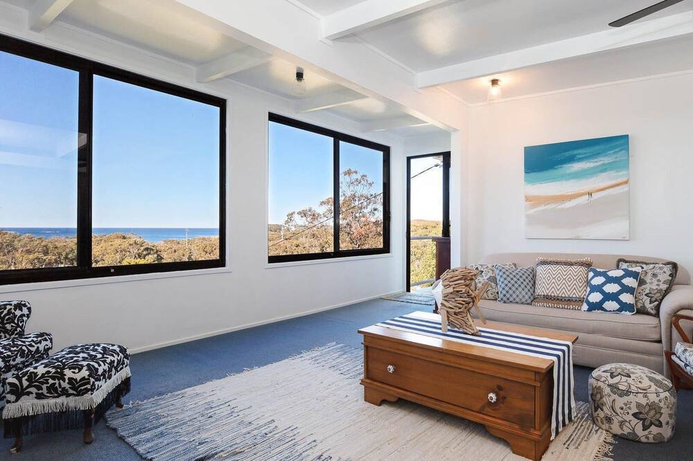 Photo of Livingroom in Fingal Bay