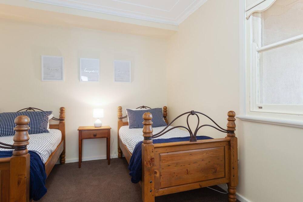 Photo of Bedroom in Salamander Bay