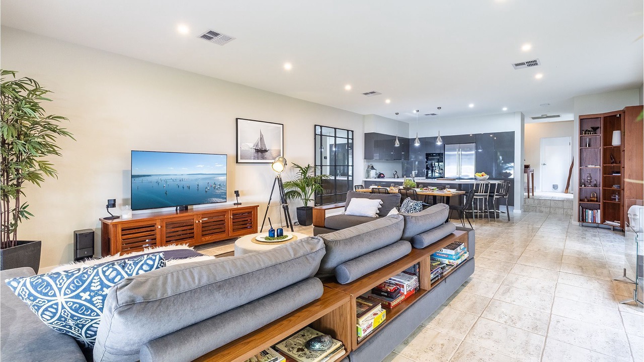 Photo of Livingroom in Corlette