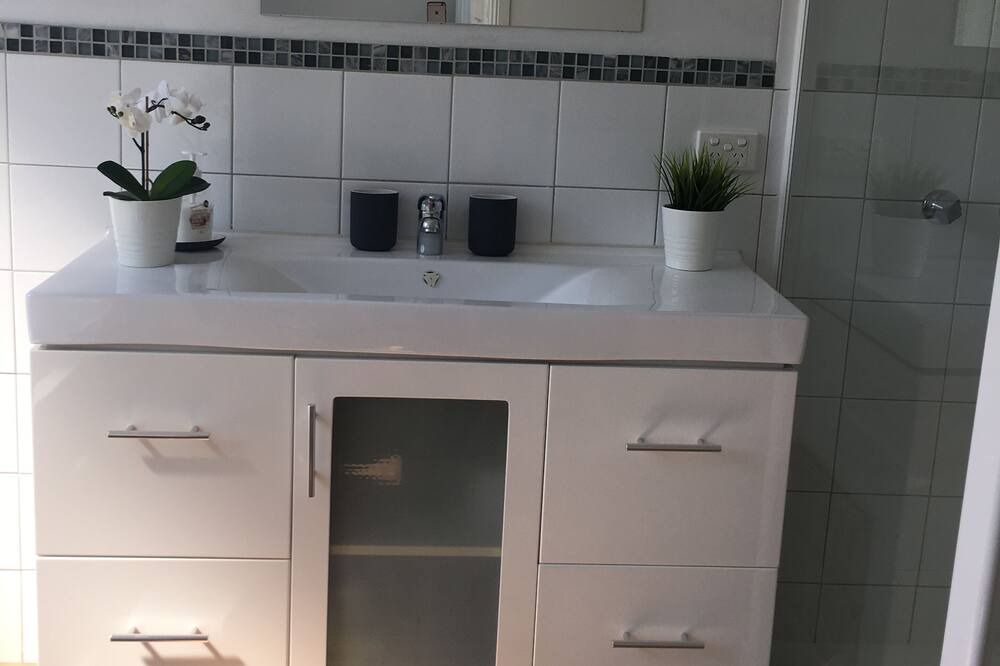 Photo of Bathroom in Venus Bay