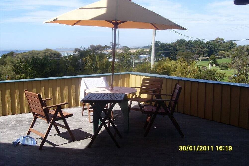 Photo of Patio Balcony in Greens Beach