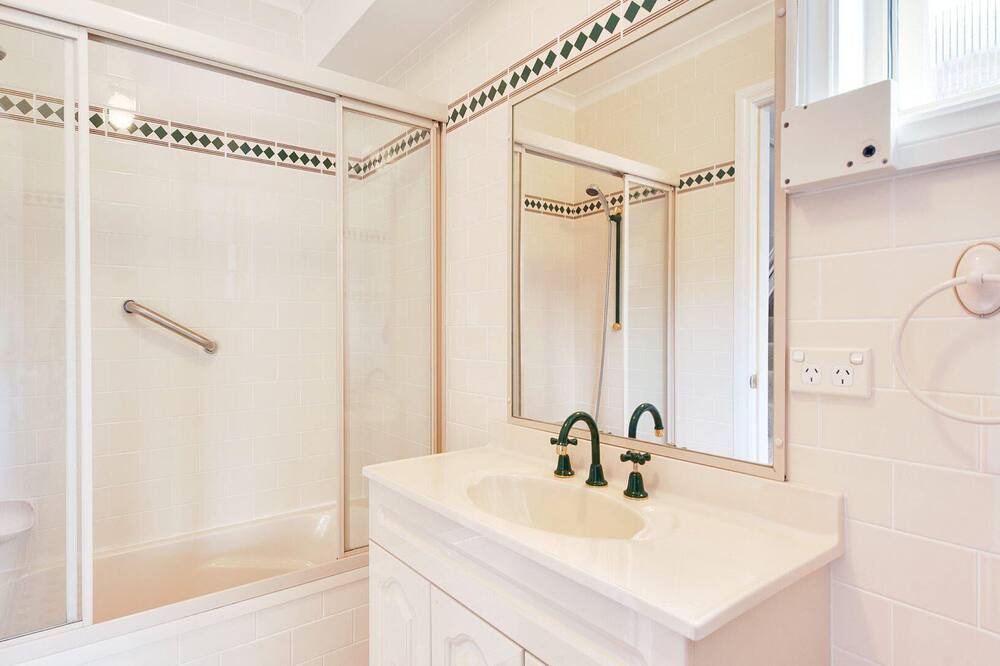 Photo of Bathroom in Fingal Bay