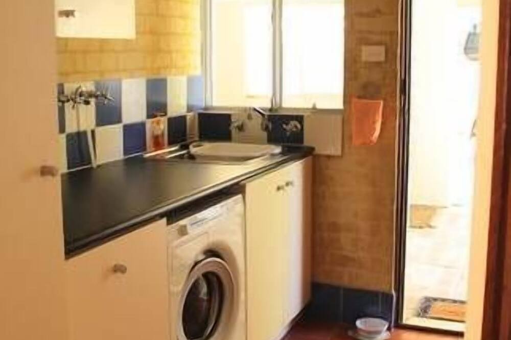 Photo of Kitchen in Guilderton
