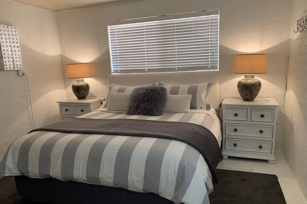 Photo of Bedroom in Guilderton