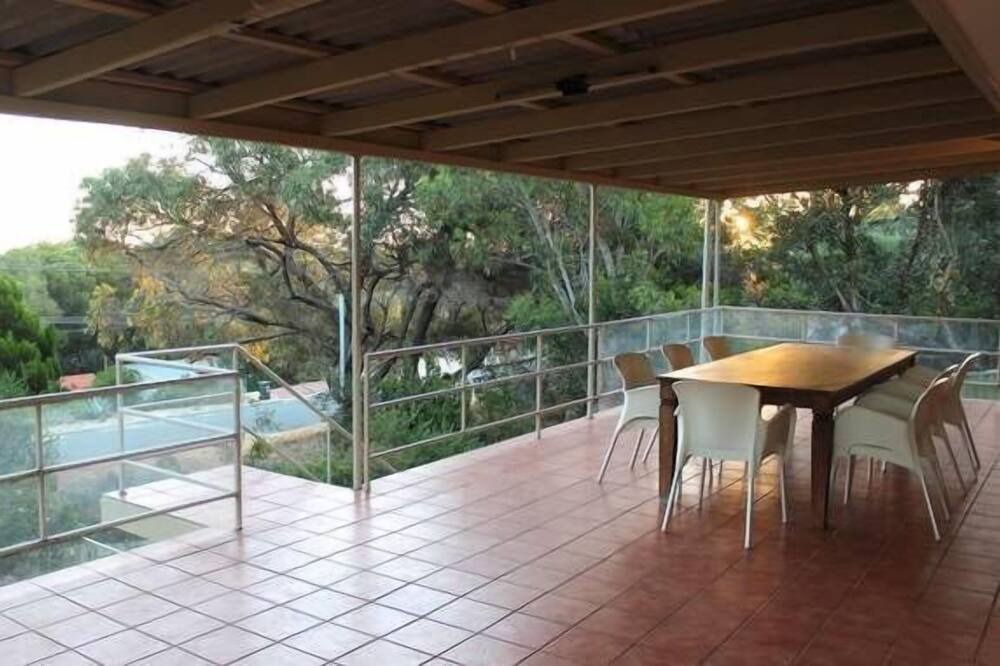 Photo of Patio Balcony in Guilderton