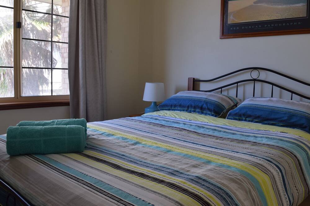 Photo of Bedroom in Silver Sands