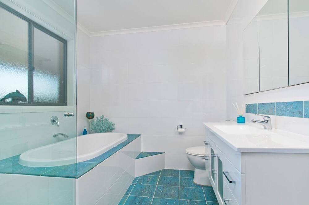 Photo of Bathroom in Bonny Hills