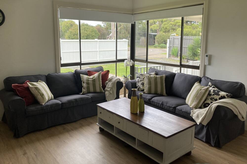 Photo of Livingroom in Capel Sound